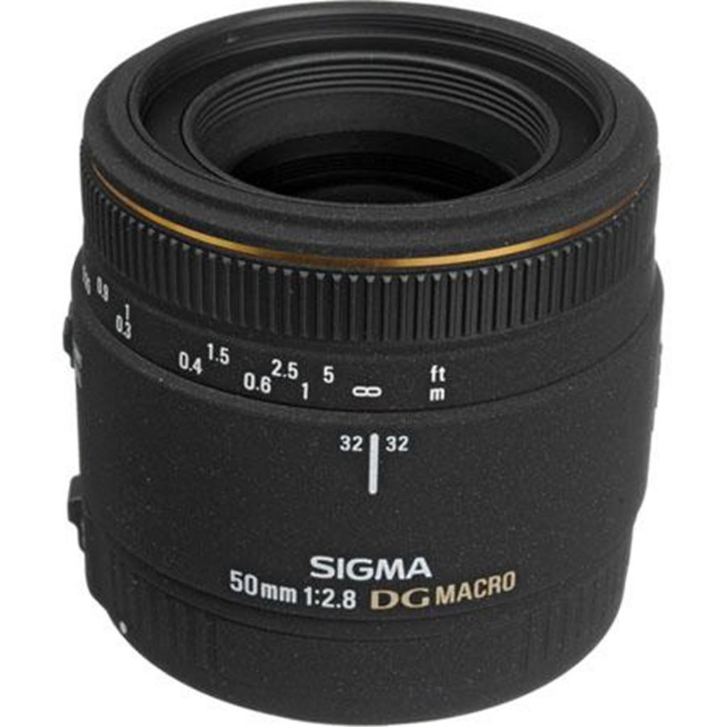 Объектив Sigma 50mm F/2.8 EX DG MACRO (nikon)