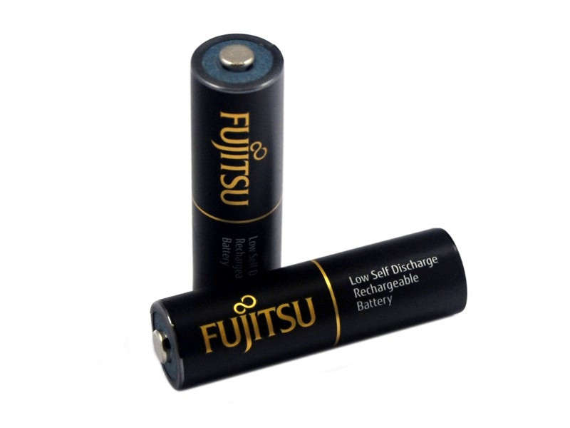 Акумуляторы пальчиковые Fujitsu AA 2450mAh NiMh 4шт
