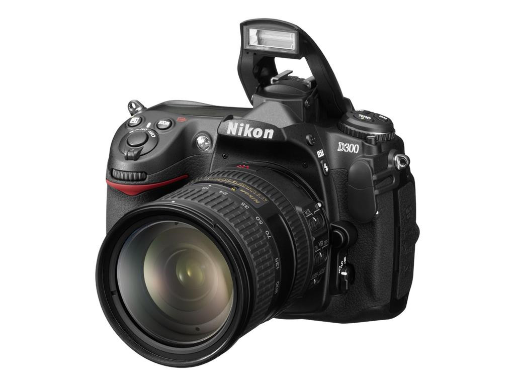Фотоаппарат Nikon D300 KIT AF-S DX VR 18-200 мм f/3.5-5.6G IF-ED