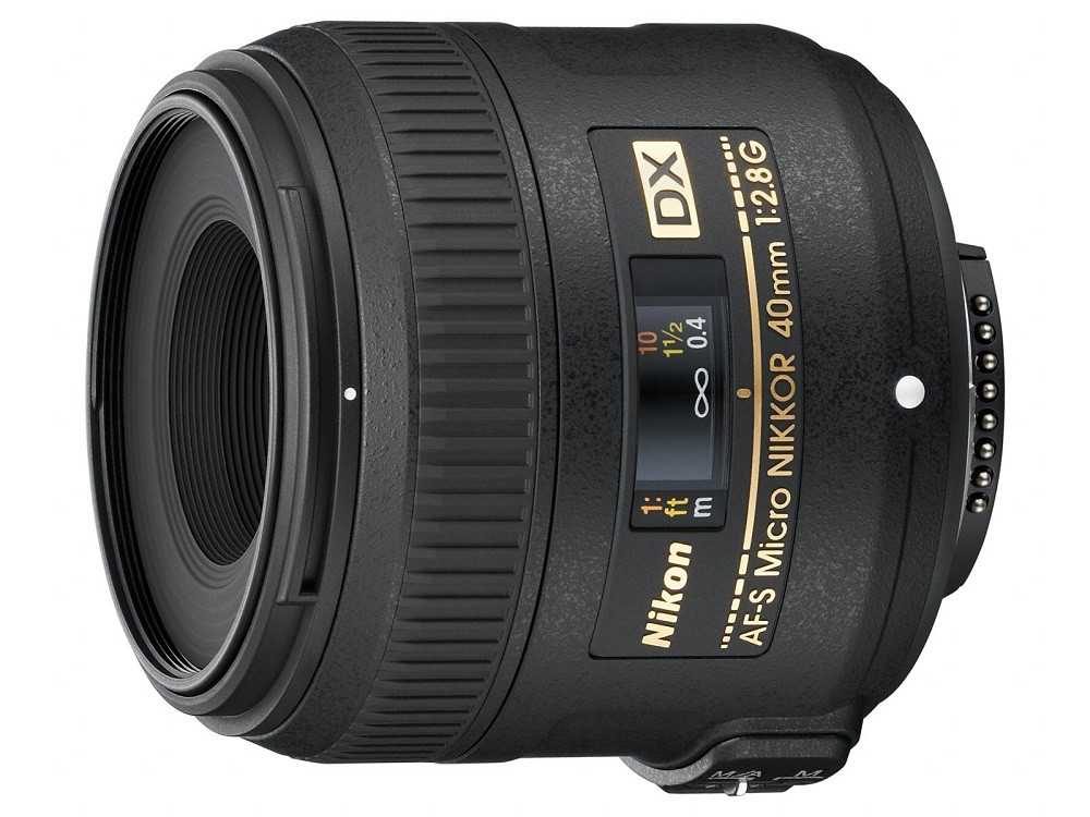 Объектив Nikon AF-S DX 40mm f/2.8G ED Micro