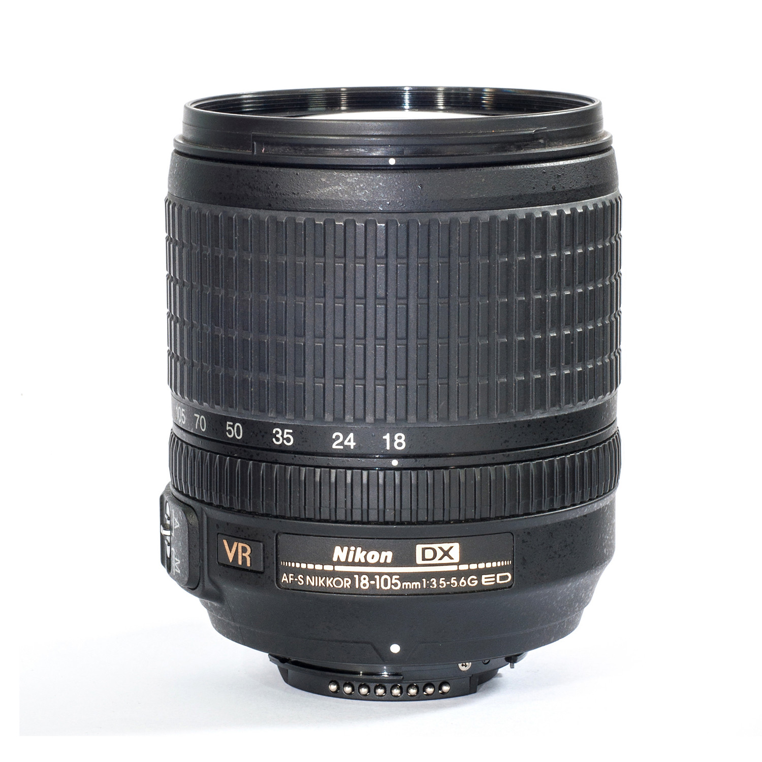 Объектив Nikon AF-S DX 18-105mm f/3.5-5.6G ED VR