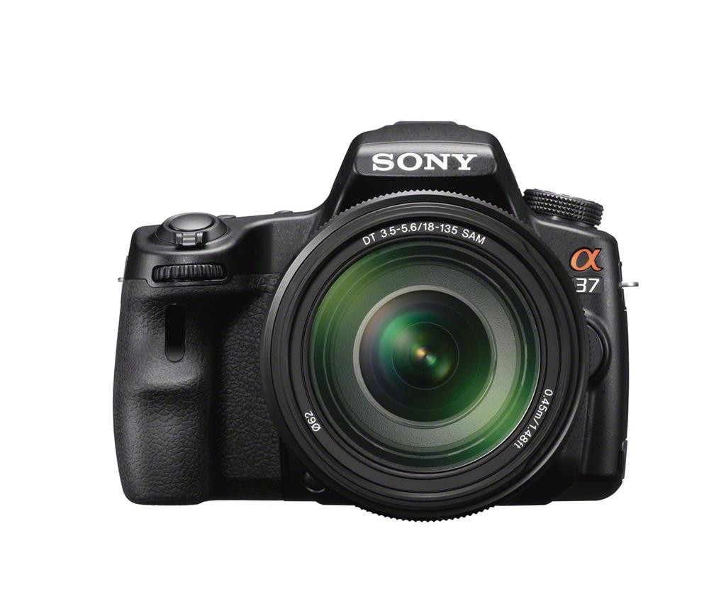 Фотоаппарат Sony Alpha A37 Kit 18-135