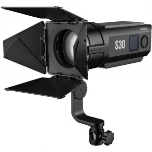 Видеосвет Godox S30 LED 5600K Focusing Light