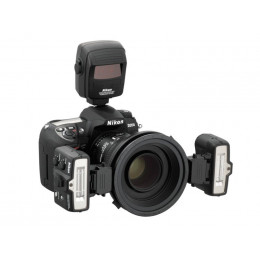 Набор вспышек Nikon SB-R200 и блока управления R1C1